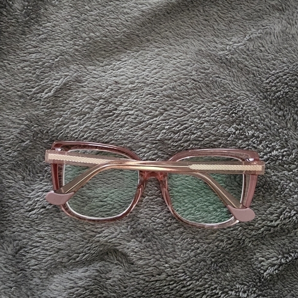 Pink Zeelool prescription glasses - Picture 2 of 5